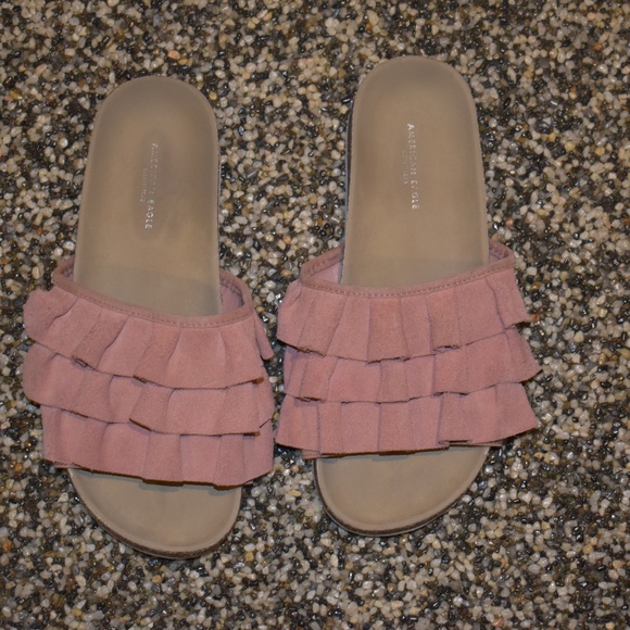 AE Ruffle Sueded Slides Size 7 - Picture 3 of 5